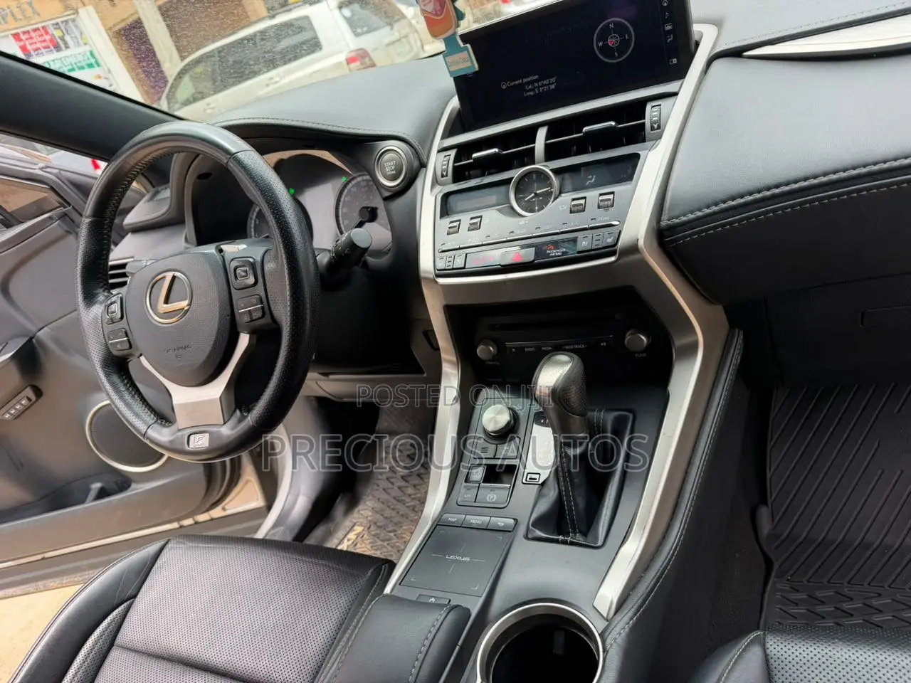 Lexus LS 2019 Silver