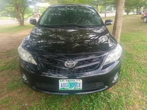 Toyota Corolla 2011 Black