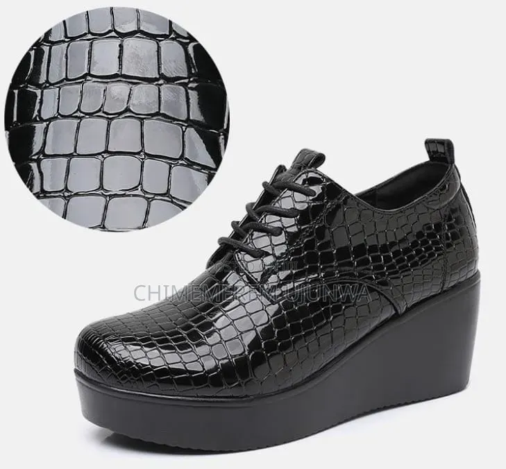 Quality Wedge Shoe