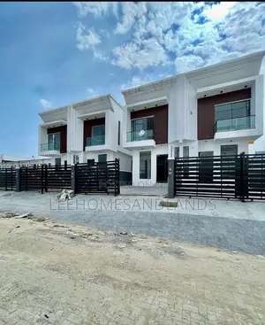 4bdrm Duplex in Ikota for sale
