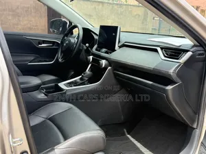 Toyota RAV4 2022