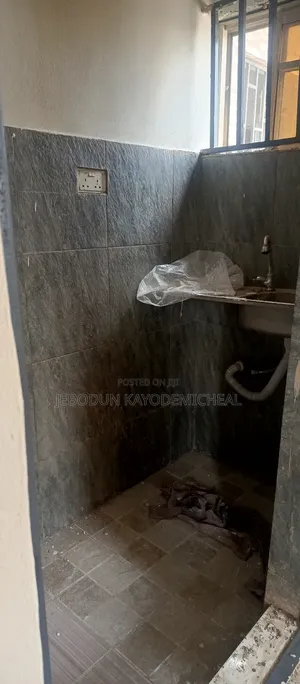 1bdrm Bungalow in A Room, Lugbe District for rent
