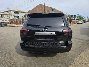 Toyota Sequoia 2011 Black
