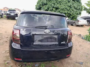 Scion xD Base 2010 Black