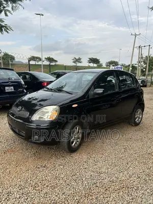 Toyota Yaris 2004 Black