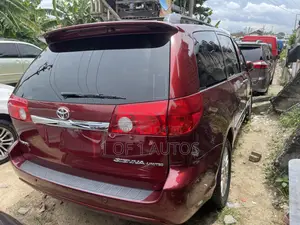 Toyota Sienna XLE Limited 2007 Maroon