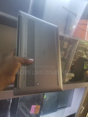 Laptop Dell Precision 5560 32GB Intel Core i7 SSD 512GB