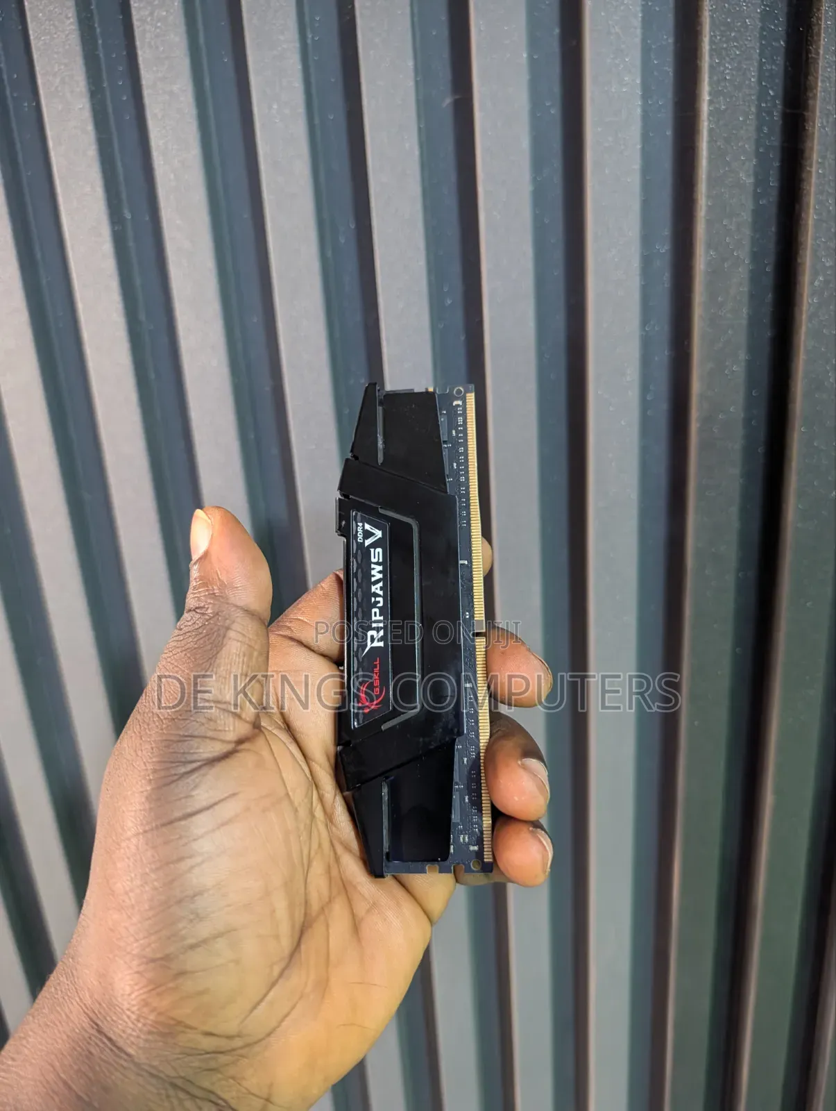G.Skill Ripjawsv Series Ddr4 Ram (Xmp) 16gb
