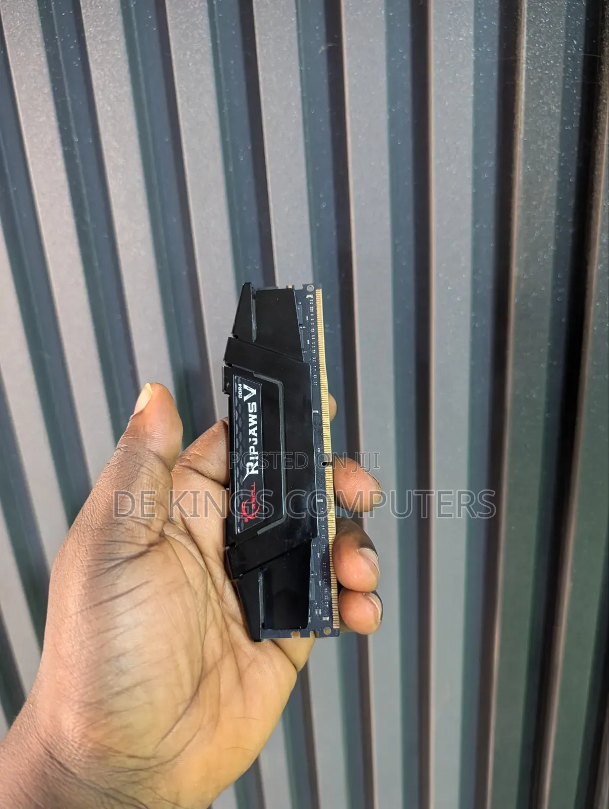 G.Skill Ripjawsv Series Ddr4 Ram (Xmp) 16gb