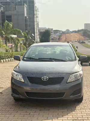 Toyota Corolla 2010 Gray