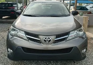 Toyota RAV4 LE 4dr SUV AWD (2.5L 4cyl 6A) 2015 Brown