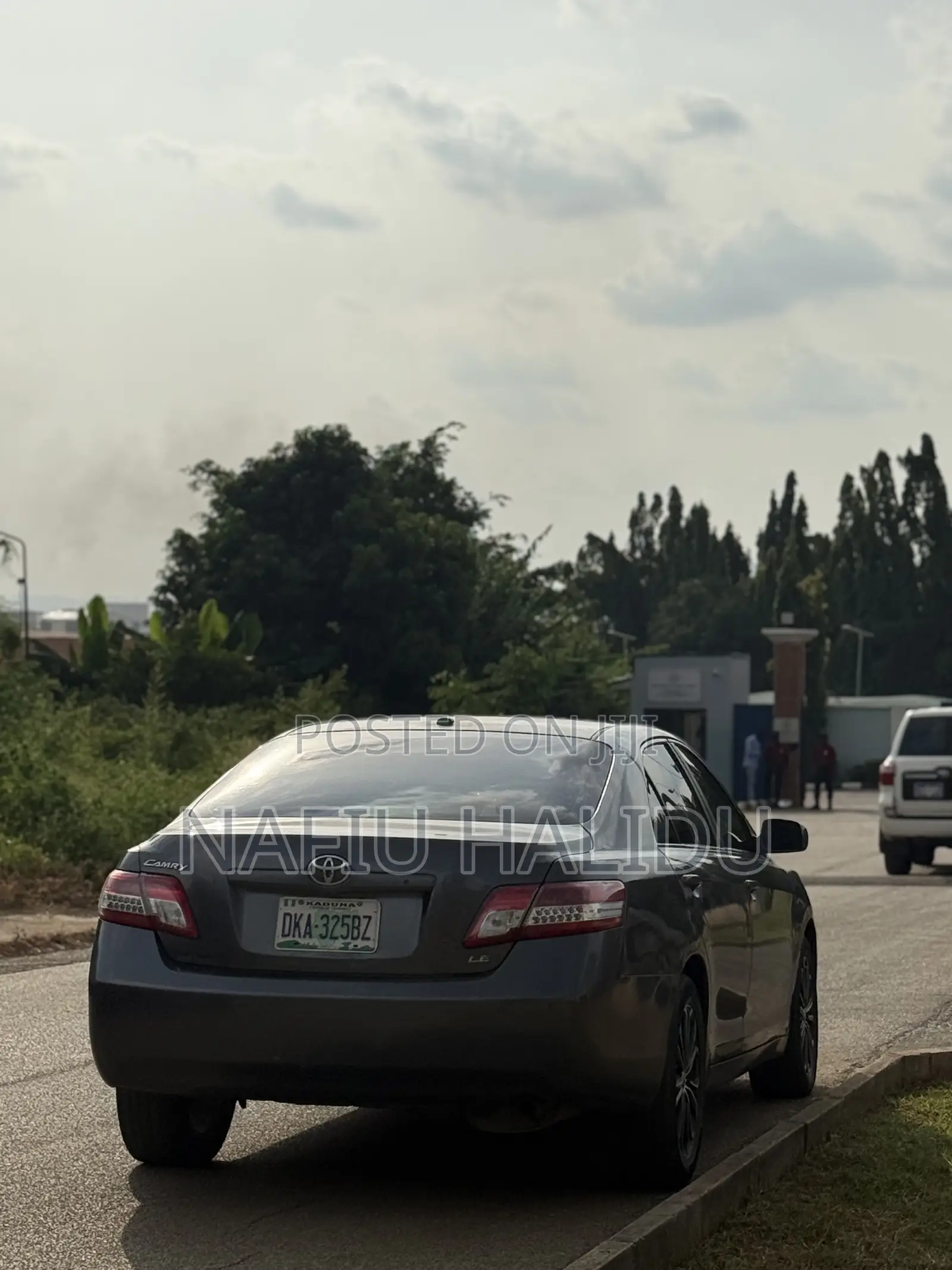Toyota Camry 2010 Gray