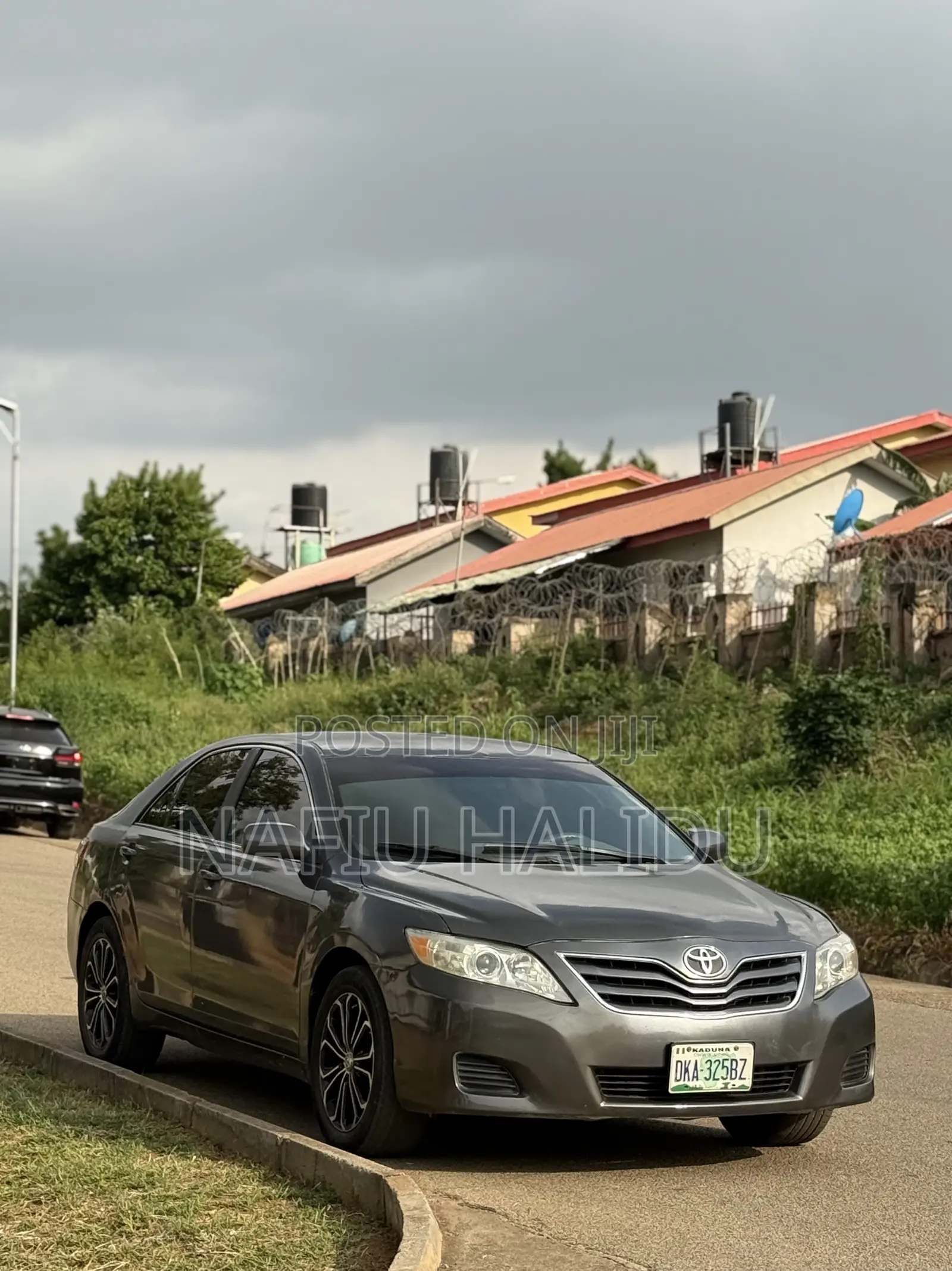 Toyota Camry 2010 Gray