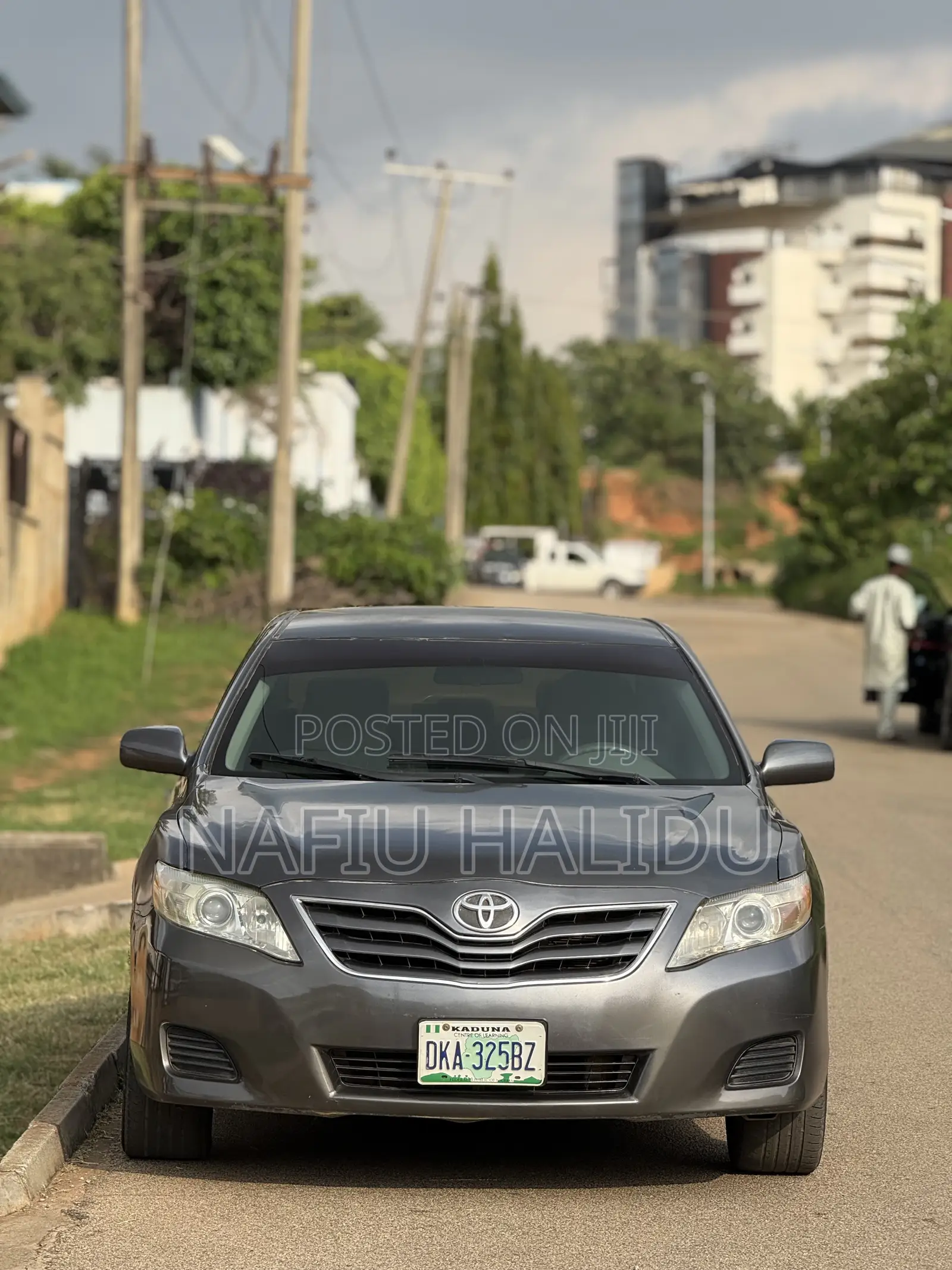 Toyota Camry 2010 Gray