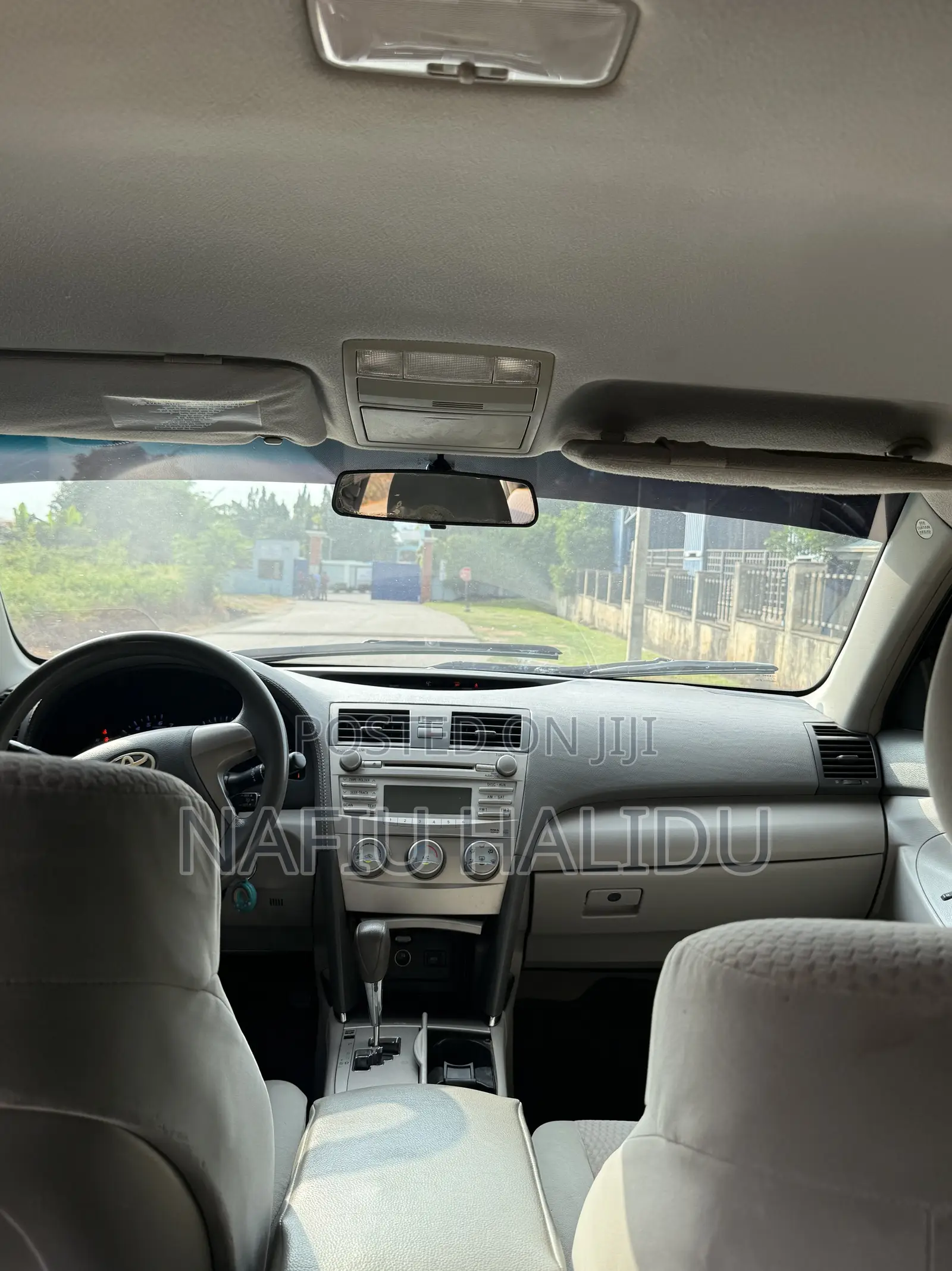 Toyota Camry 2010 Gray
