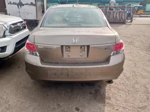 Honda Accord 2008 Gold