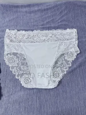 Luxury White Floral Lace Detailed Comfort Brief