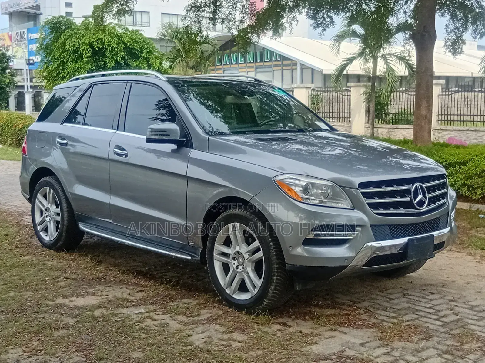 Mercedes-Benz M Class 2015 Silver
