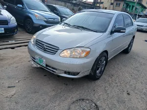 Toyota Corolla 2004 Silver