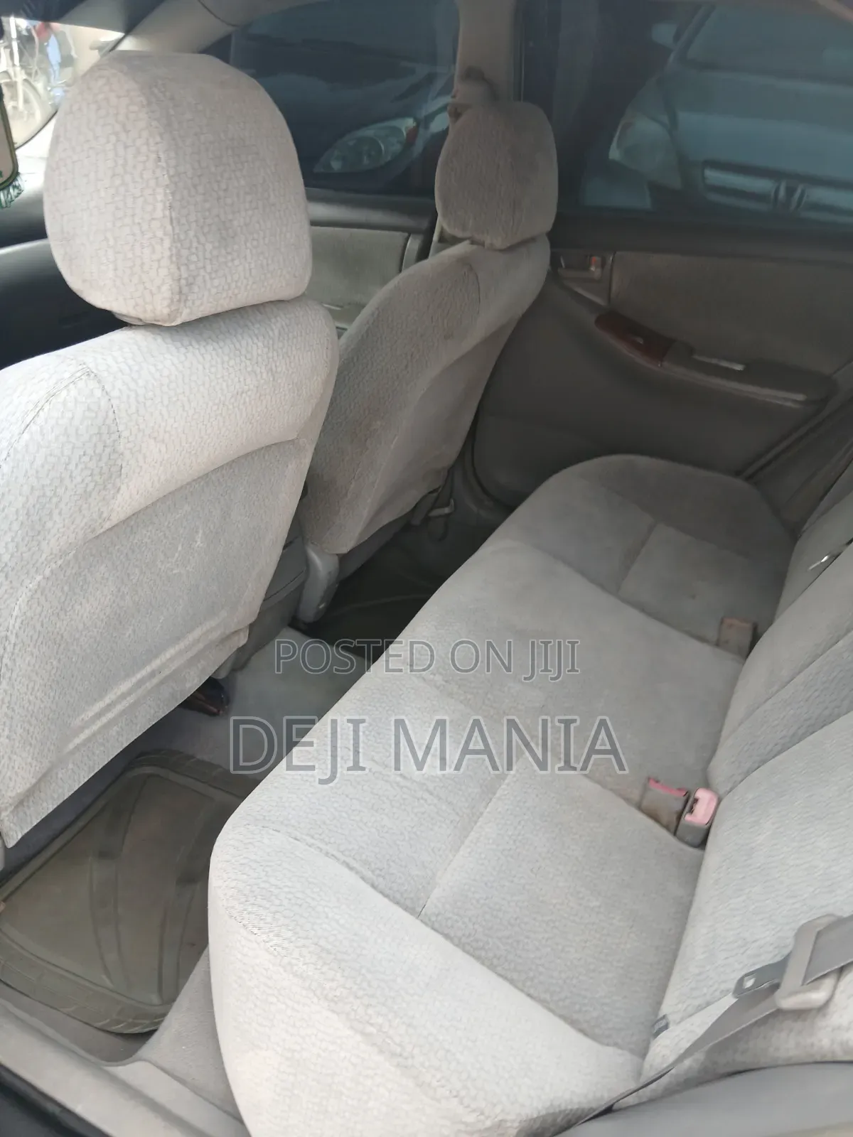 Toyota Corolla 2004 Silver