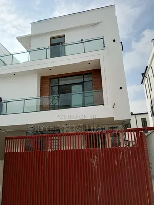 Furnished 5bdrm Duplex in Daffodil Estate, Chevron for sale