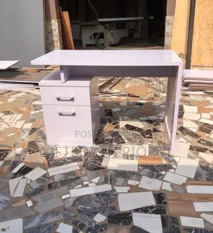 High Quality Design Office Table