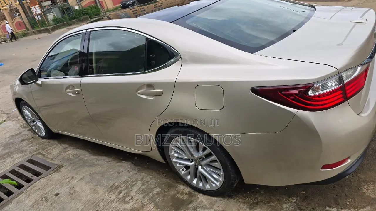 Lexus ES 2014 Gold