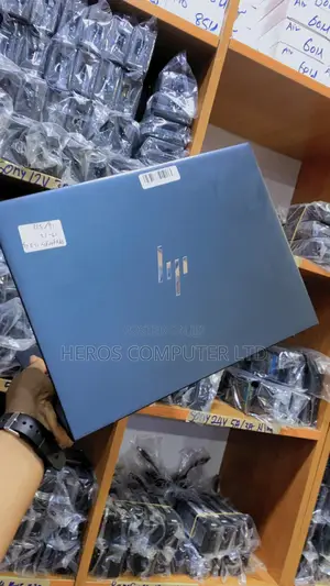 Laptop HP Dragonfly G2 16GB Intel Core i7 SSD 512GB