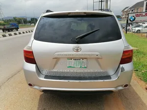 Toyota Highlander 2010 Silver