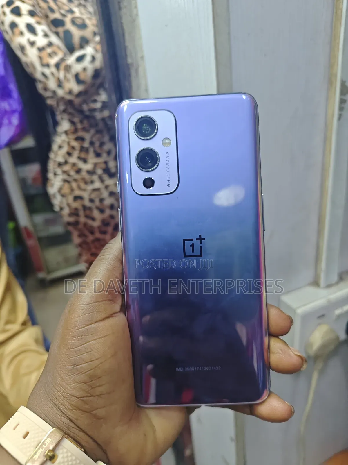 OnePlus 9RT 5G 128 GB Purple
