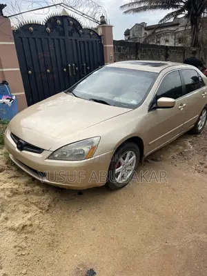 Honda Accord Automatic 2004 Gold