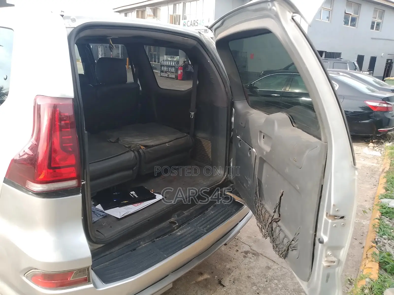 Lexus GX 2006 Silver