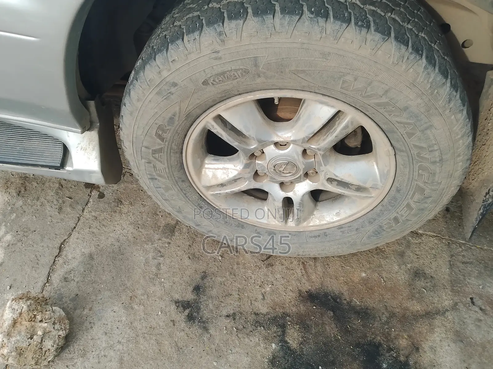 Lexus GX 2006 Silver