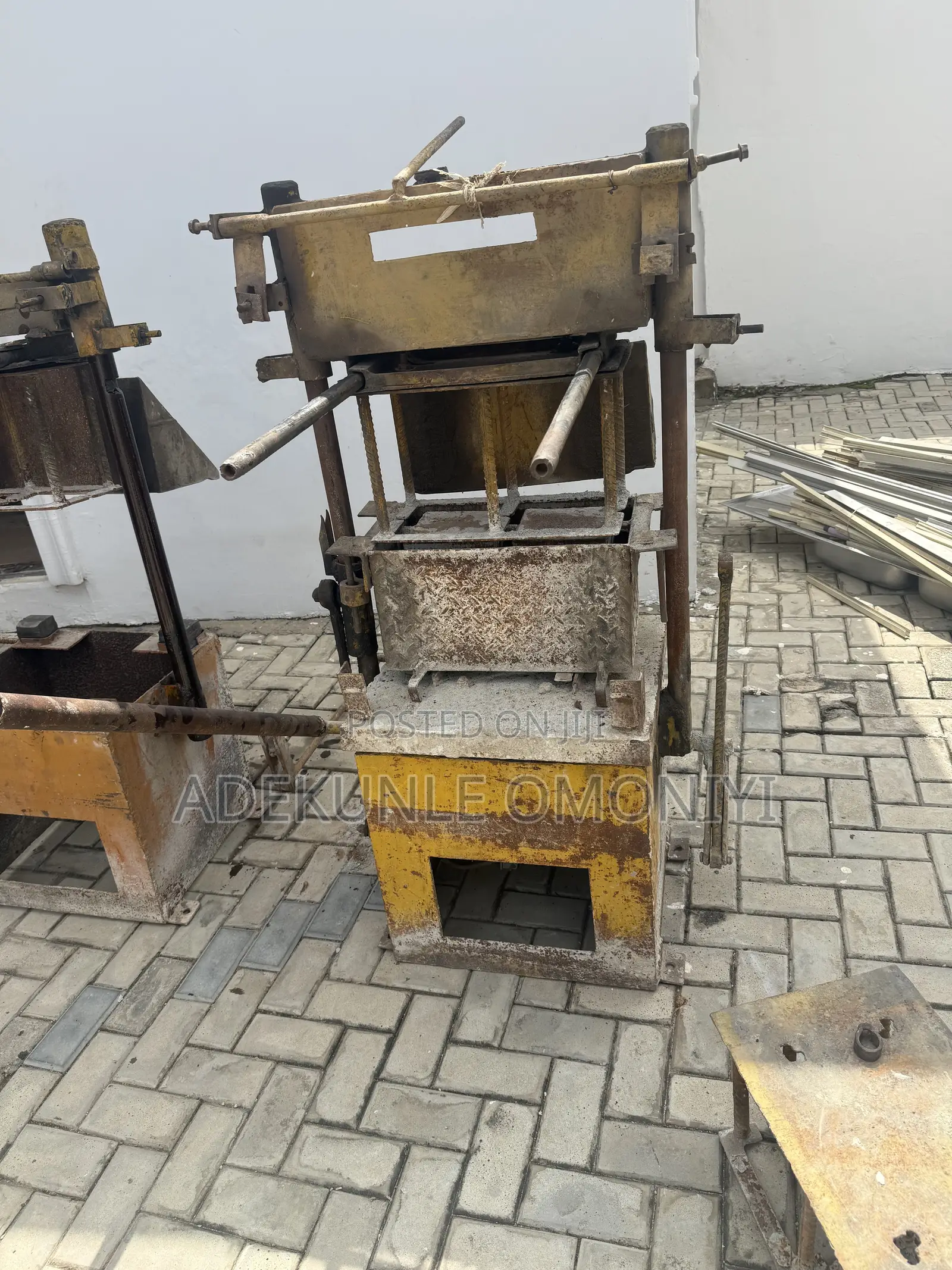 Electric Concrete Block Molding Machine