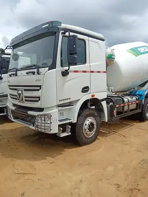 Brand New XCMG Concrete / Sand Mixer.