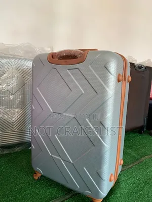 Hard Shell Travel Suitcase Set for Flight | 3-Piece Luggage Set