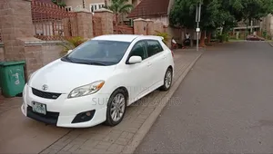 Toyota Matrix 2010 White