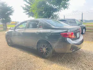Toyota Corolla 2009 Gray