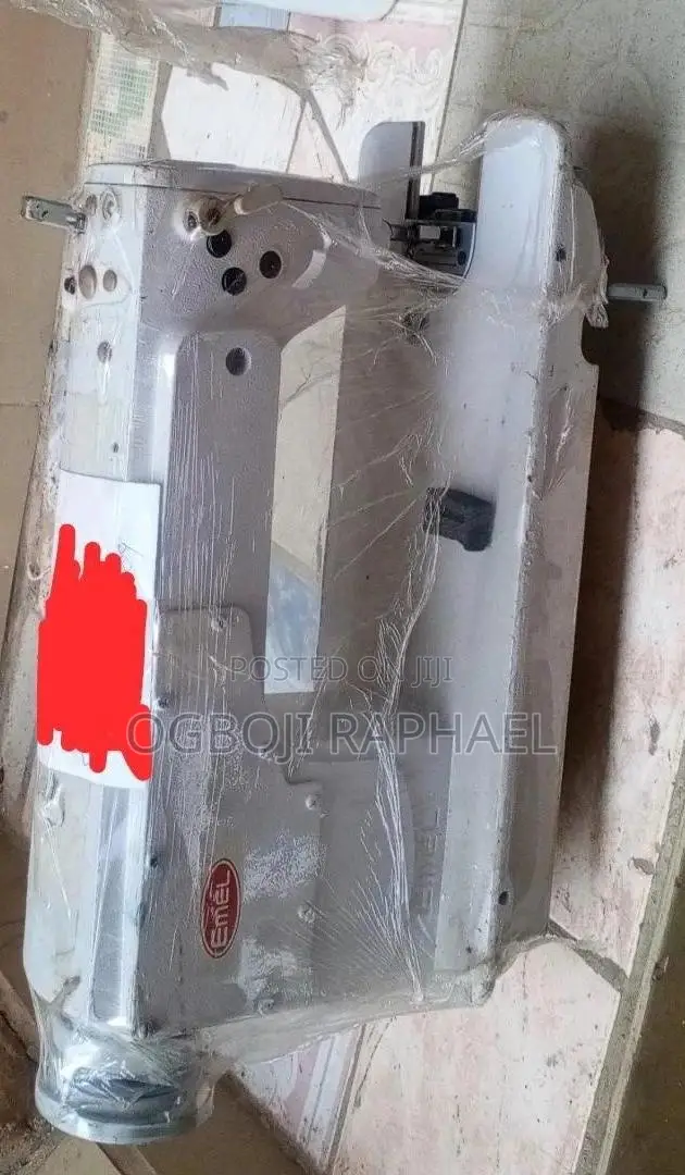 Industrial Sewing Machine