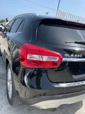 Mercedes-Benz GLA 250 2015 Black