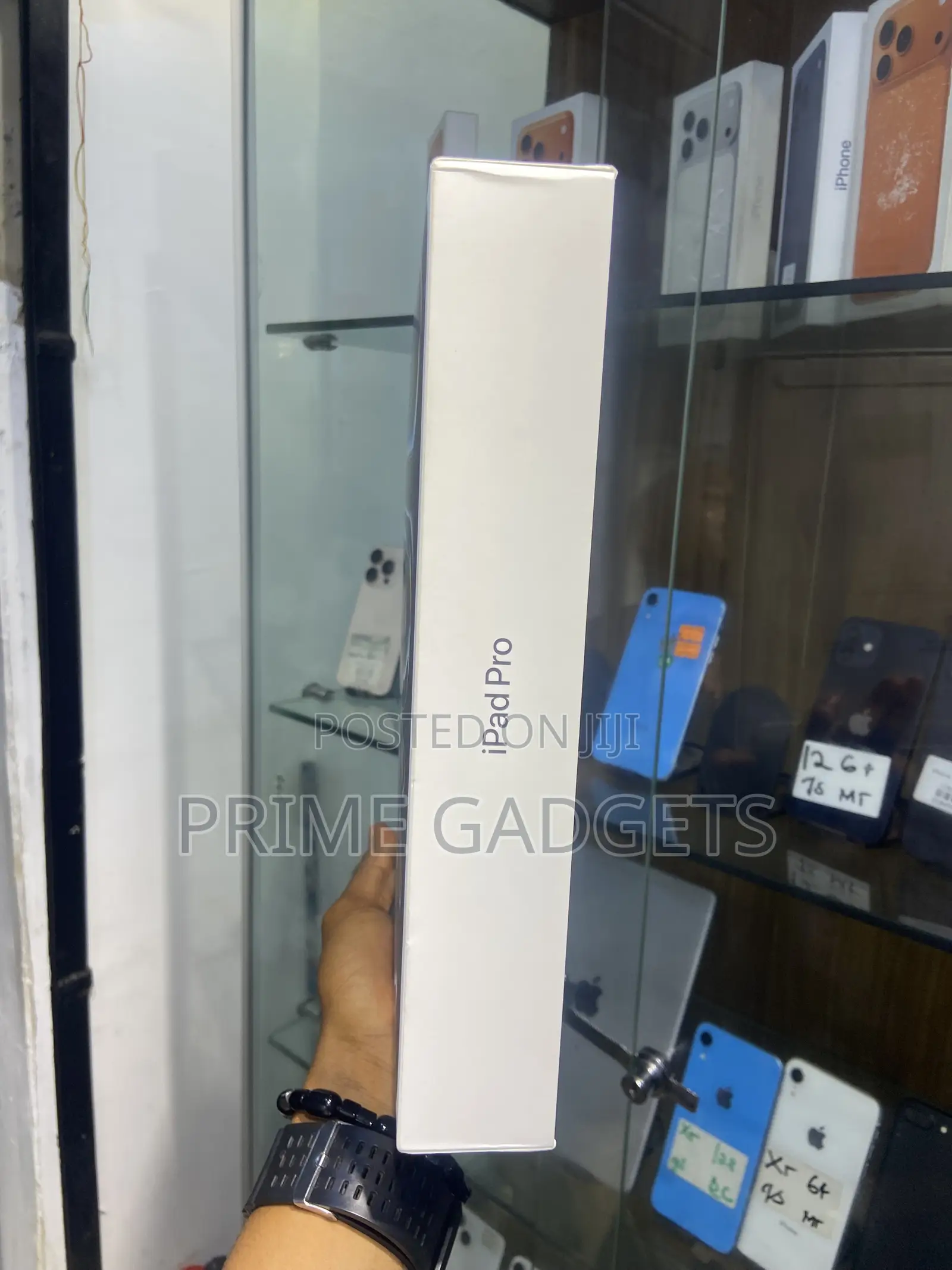 New Apple iPad (2025) 256 GB Gray