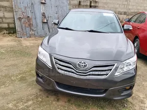 Toyota Camry 2009 Gray