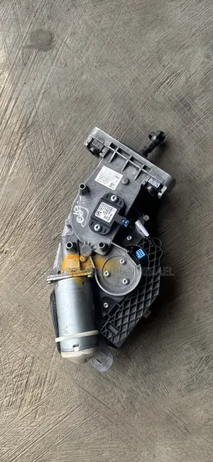 Booth Pump for Glk350 2010/15 Model