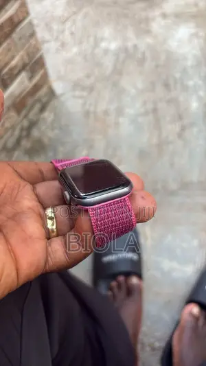 Apple Watch Series 6 (45mm)