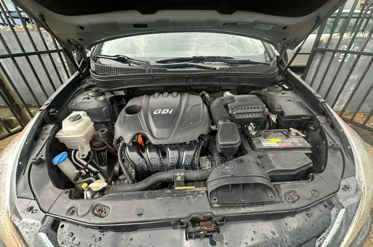 Hyundai Sonata 2012 Gray