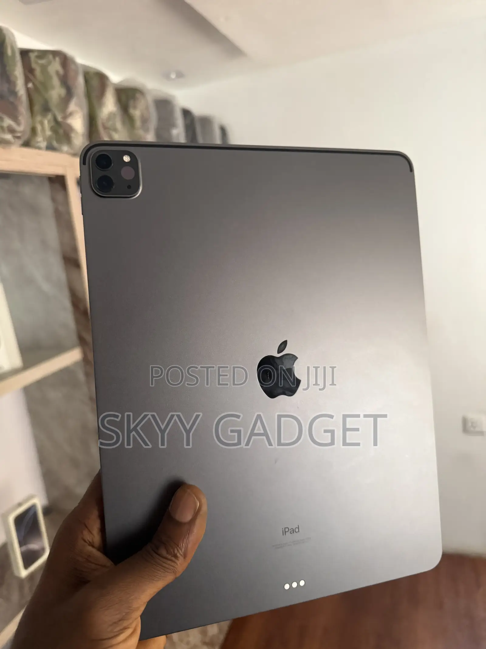 Apple iPad Pro 12.9 (2021) 128 GB Gray