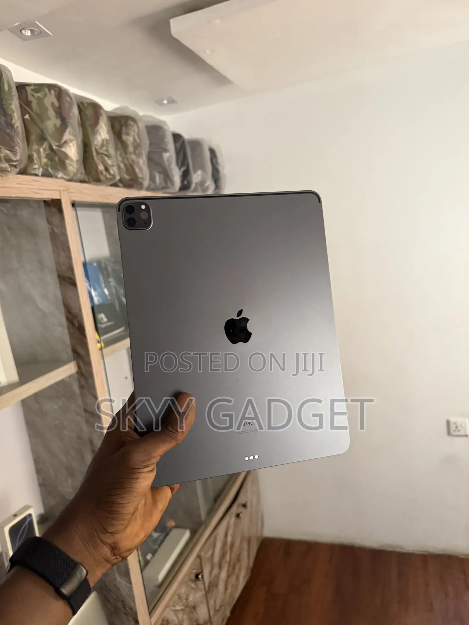 Apple iPad Pro 12.9 (2021) 128 GB Gray
