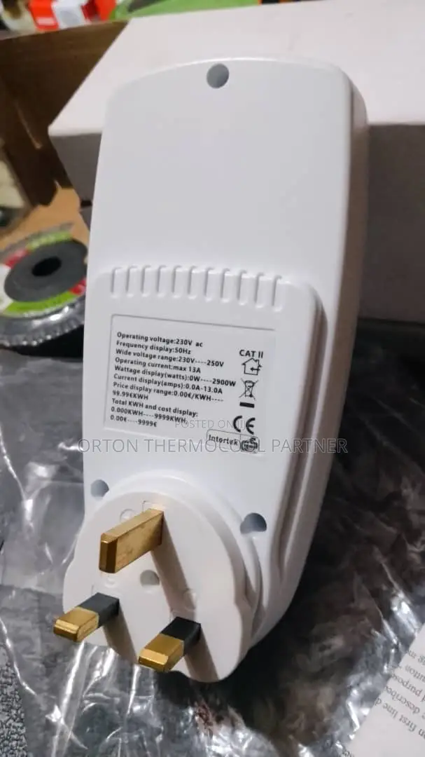 Universal Watt Metre and Timer for Solar