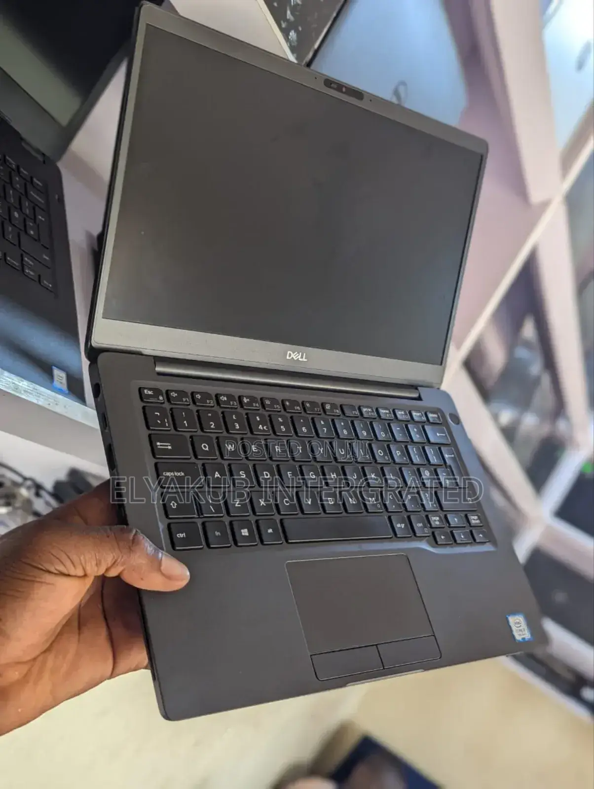 New Laptop Dell Latitude 7300 8GB Intel Core i7 SSD 256GB
