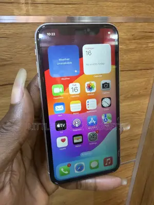 Apple iPhone XR 64 GB White